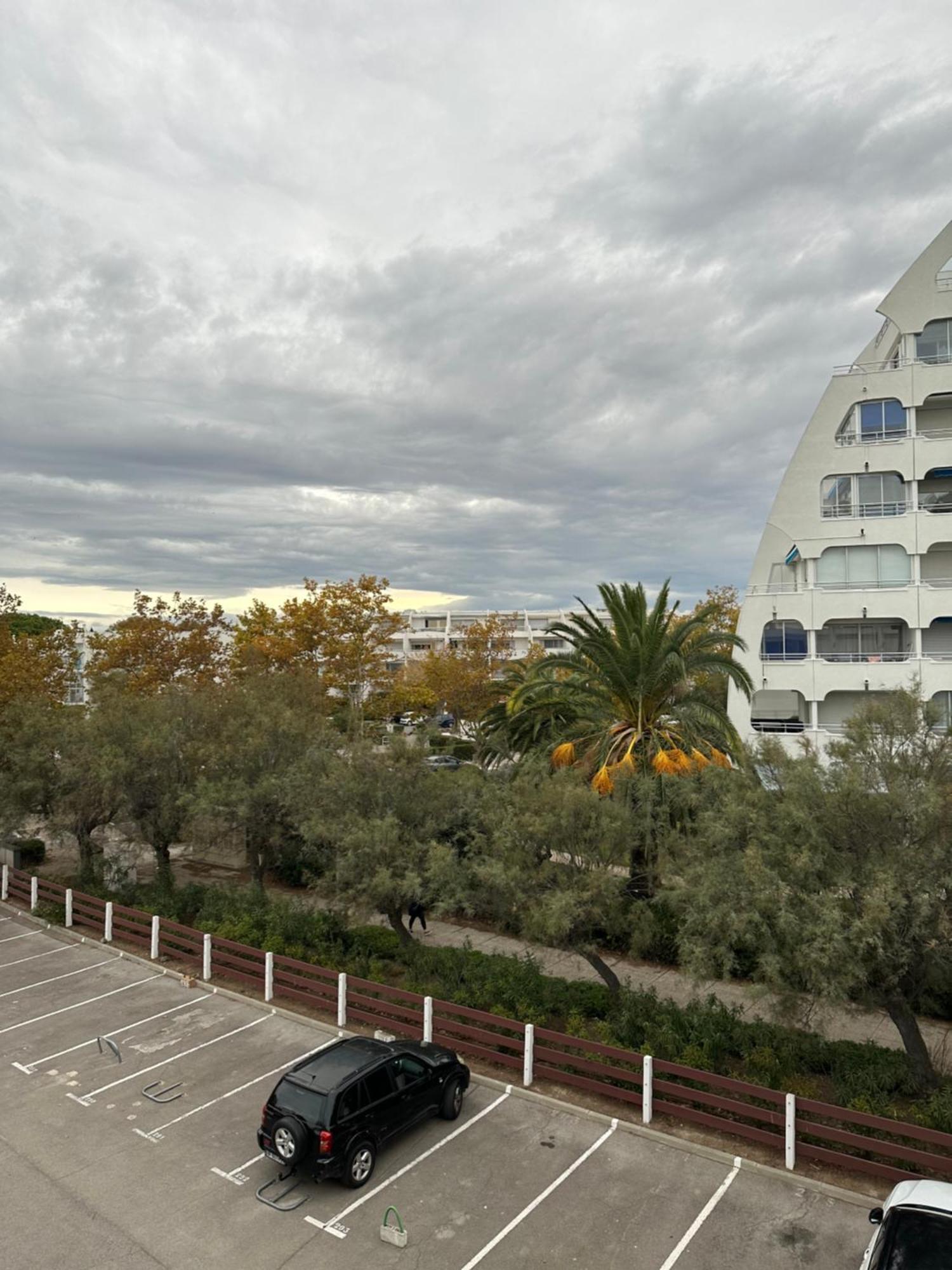 Studio Premiere Ligne Mer Parking La Grande Motte Luaran gambar